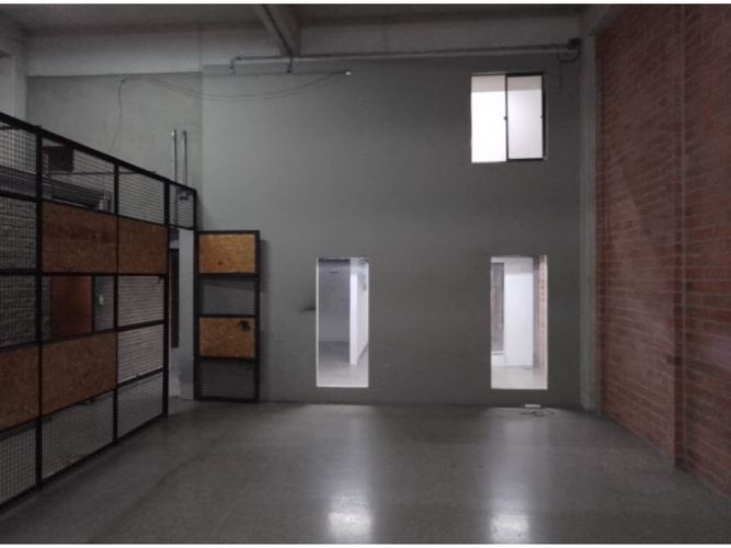 Local en arriendo en Santa Fe, Medellín, 266 m² · foto 6 de 10