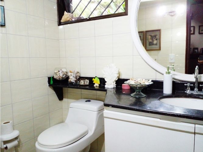 Casa de 4 alcobas en venta en San Lucas, Medellín, 500 m² · foto 15 de 15