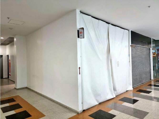 Local en arriendo en La Independencia, Itagüí, 22 m² · foto 2 de 6