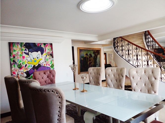 Casa de 4 alcobas en arriendo en Urbanizacion Arcoiris, Medellín, 850 m² · foto 7 de 20