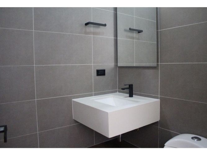 Apartamento de 2 alcobas en venta en Media Luna, Medellín, 96 m² · foto 16 de 16