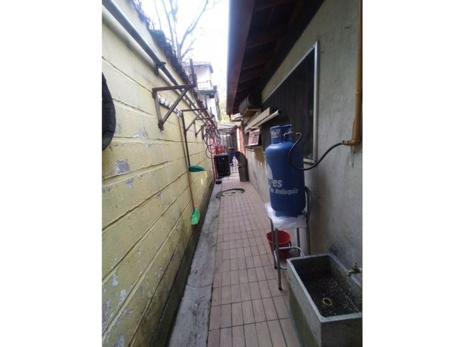Local en arriendo en Asdesillas, Sabaneta, 147 m² · foto 8 de 10