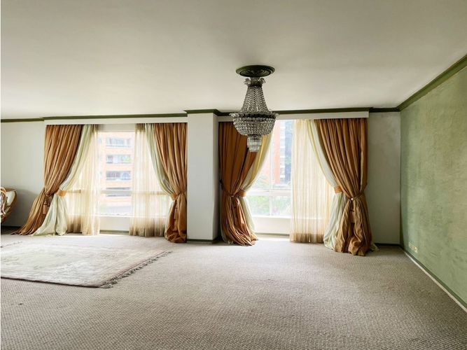 Apartamento en arriendo en El Poblado, Medellín · foto 6 de 18