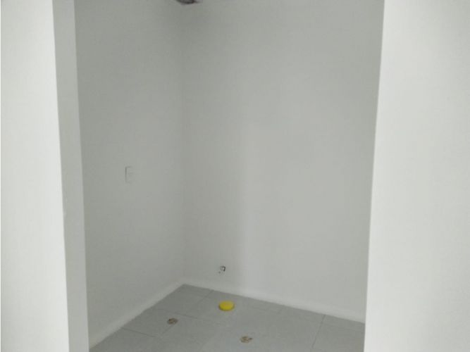 Local en arriendo en Oviedo, Medellín, 184 m² · foto 4 de 24