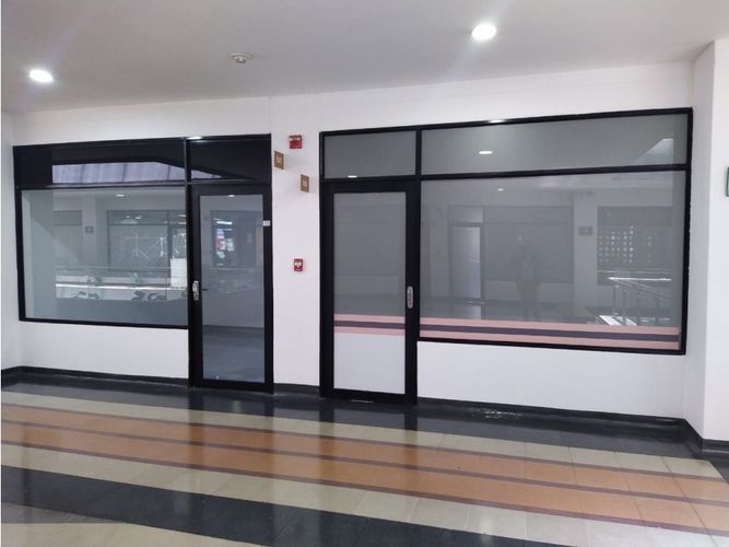 Local en arriendo en Oviedo, Medellín, 184 m² · foto 12 de 24