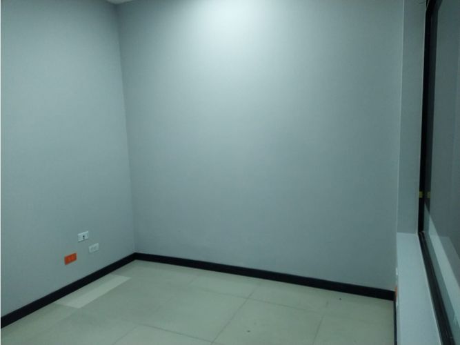 Local en arriendo en Oviedo, Medellín, 184 m² · foto 17 de 24