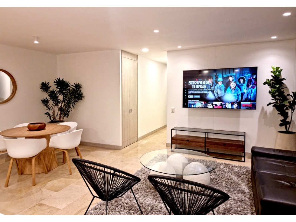Apartamento en arriendo en La Linde, Medellín · foto 3 de 19