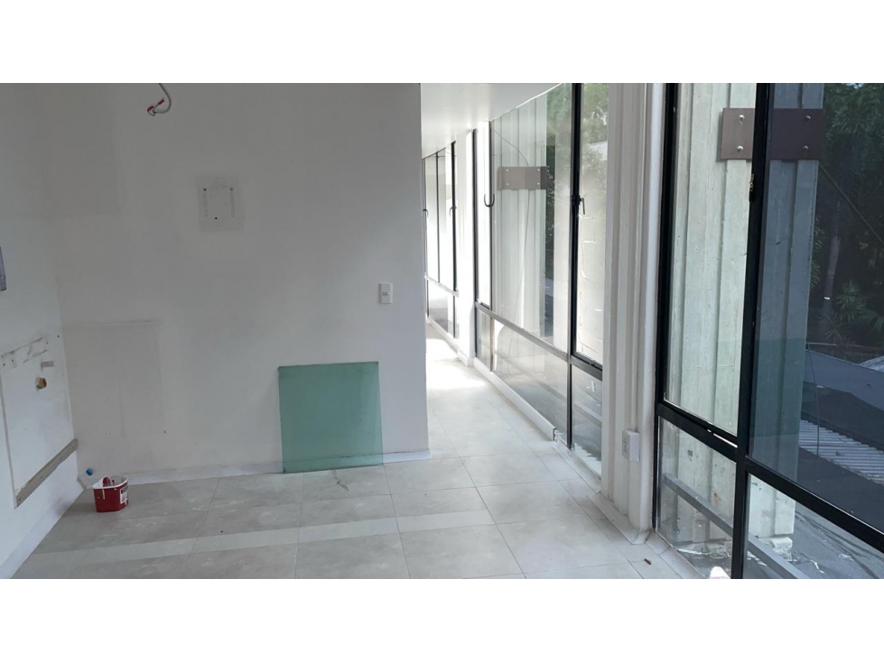 Local en arriendo en Milla De Oro, Medellín, 96 m² · foto 9 de 11