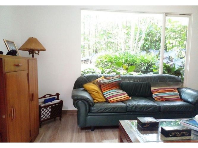 Casa de 4 alcobas en venta en El Chocho, Envigado, 375 m² · foto 8 de 20