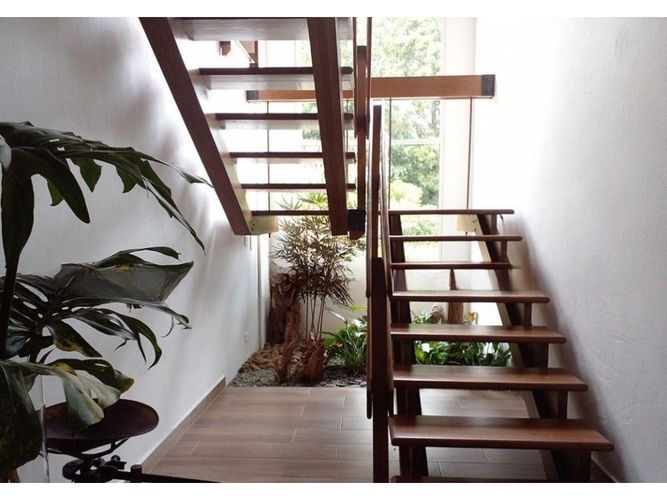 Casa de 4 alcobas en venta en El Chocho, Envigado, 375 m² · foto 16 de 20