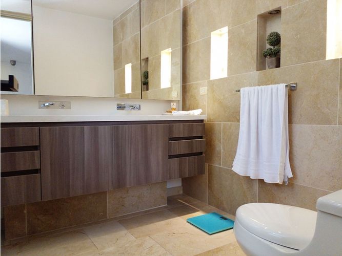 Apartamento de 3 alcobas en venta en El Poblado, Medellín, 270 m² · foto 19 de 20