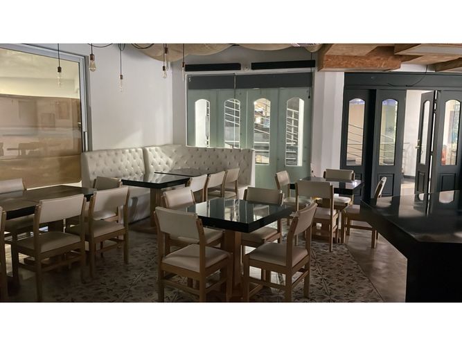 Local en arriendo en Milla De Oro, Medellín, 138 m² · foto 3 de 11