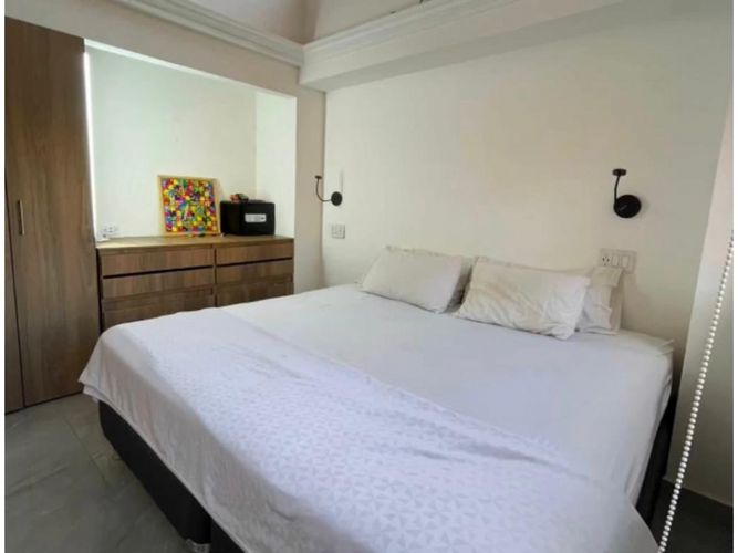Apartamento de 5 alcobas en arriendo en Patio Bonito, Medellín, 244 m² · foto 12 de 18