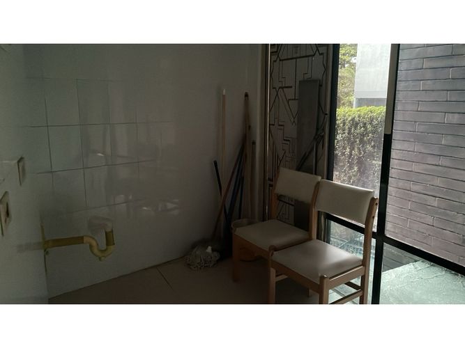 Local en arriendo en Milla De Oro, Medellín, 138 m² · foto 10 de 11