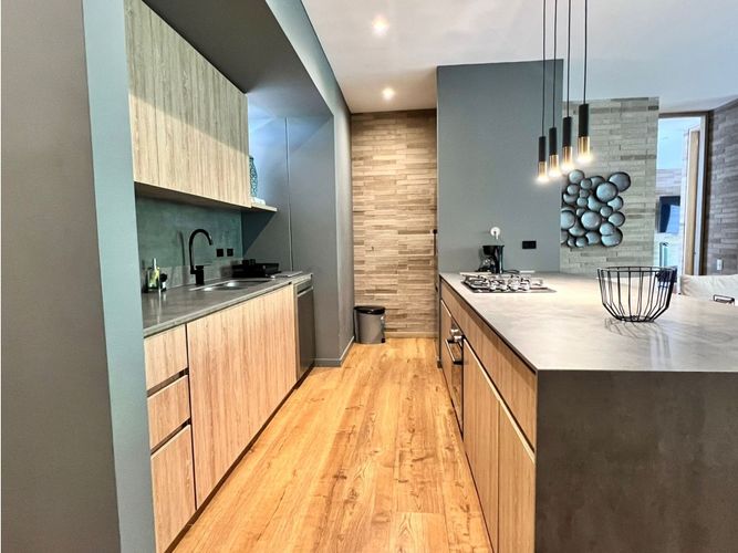 Apartamento de 2 alcobas en arriendo en El Diamante 2, Medellín, 115 m² · foto 3 de 15