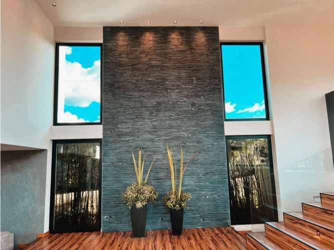 Casa de 3 alcobas en venta en Altos Del Escobero, Envigado, 680 m² · foto 23 de 24