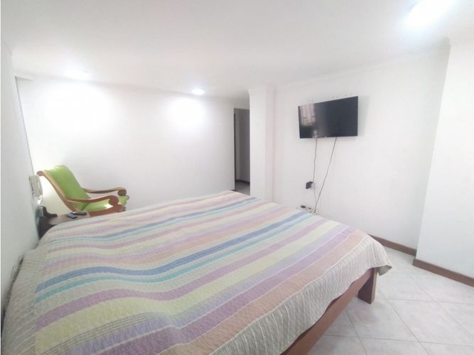 Apartamento de 3 alcobas en venta en Vizcaya, Medellín, 232 m² · foto 13 de 20