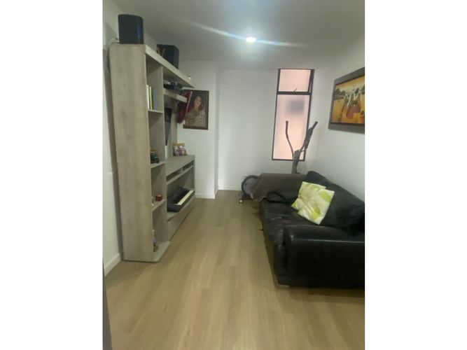 Apartamento de 3 alcobas en arriendo en Las Brujas, Medellín, 164 m² · foto 5 de 17