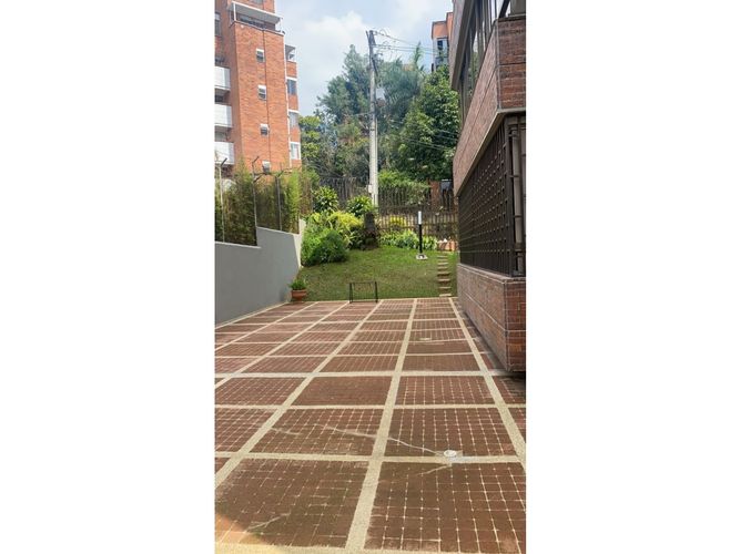 Apartamento de 3 alcobas en venta en Vizcaya, Medellín, 232 m² · foto 16 de 20