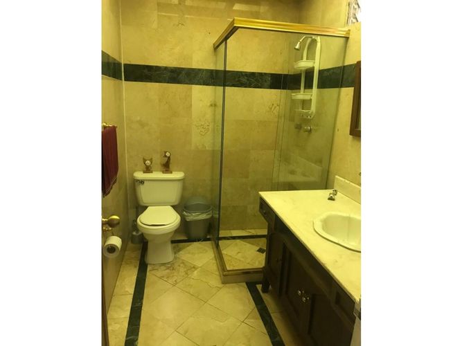 Casa de 3 alcobas en venta en Vía Las Palmas, Medellín, 472 m² · foto 10 de 20