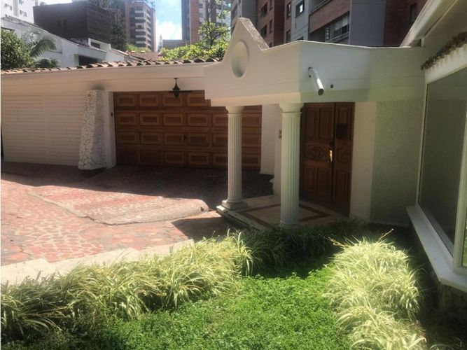 Casa de 3 alcobas en venta en Vía Las Palmas, Medellín, 472 m² · foto 14 de 20