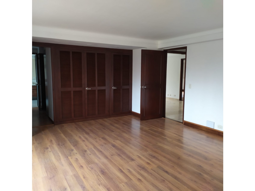 Apartamento en arriendo en Alejandria, Medellín · foto 7 de 20