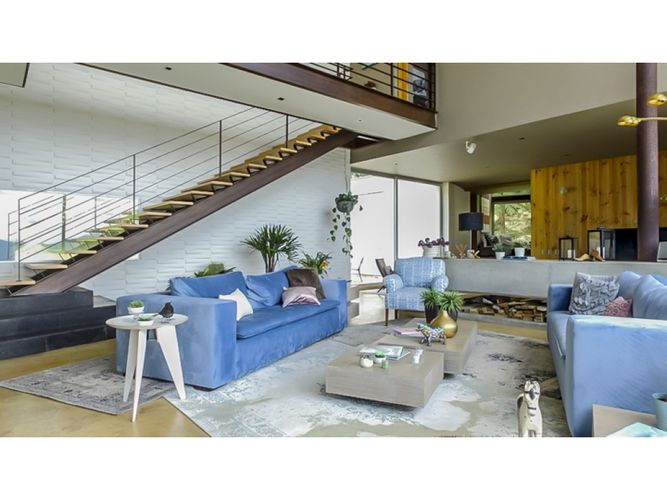 Casa de 3 alcobas en venta en Las Palmas, Medellín, 492 m² · foto 8 de 19