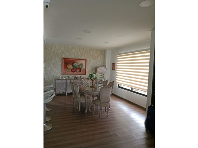 Casa de 3 alcobas en venta en Loma Del Escobero, Envigado, 420 m² · foto 14 de 24