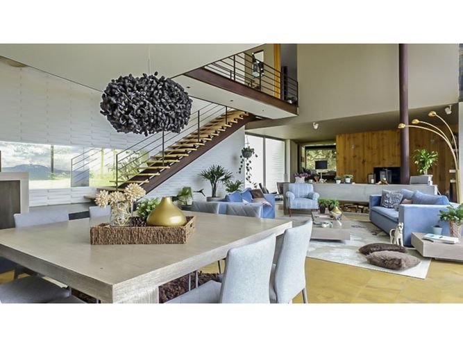 Casa de 3 alcobas en venta en Las Palmas, Medellín, 492 m² · foto 15 de 19