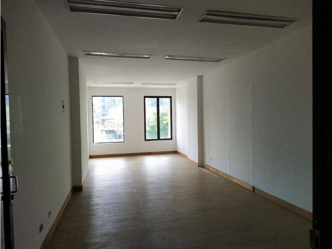 Local en arriendo en Patio Bonito, Medellín, 45 m² · foto 3 de 23