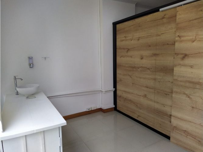 Local en arriendo en Patio Bonito, Medellín, 45 m² · foto 20 de 23