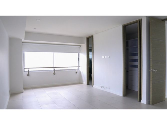 Apartamento de 6 alcobas en venta en San Lucas, Medellín, 770 m² · foto 17 de 24