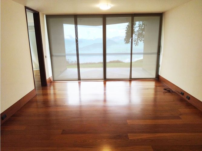 Casa de 3 alcobas en venta en Barrios De Jesus, Medellín, 540 m² · foto 18 de 20