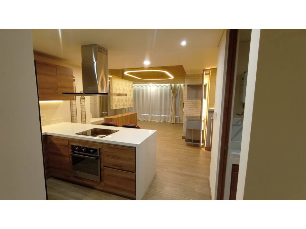 Apartamento en arriendo en Ciudad Del Río, Medellín · foto 5 de 13