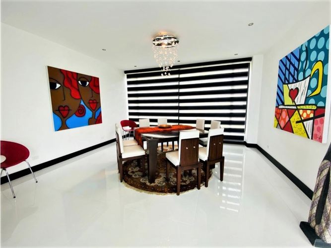Casa de 4 alcobas en venta en Santa Catalina, Medellín, 700 m² · foto 8 de 16