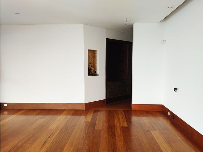 Casa de 3 alcobas en arriendo en Barrios De Jesus, Medellín, 540 m² · foto 13 de 20