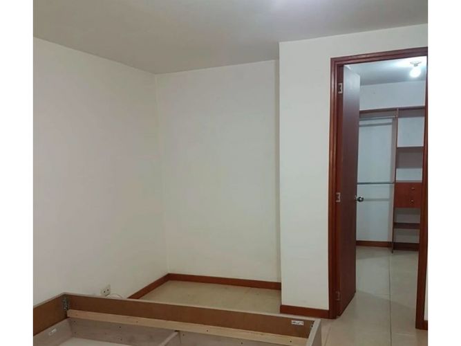 Apartamento de 4 alcobas en venta en Santa Fe, Medellín, 141 m² · foto 16 de 19