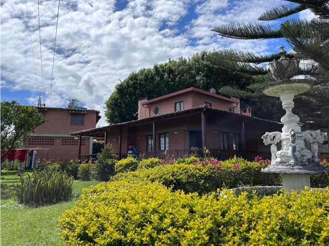 Finca en venta en Ciudadela, El Carmen de Viboral, 300 m² · foto 10 de 21