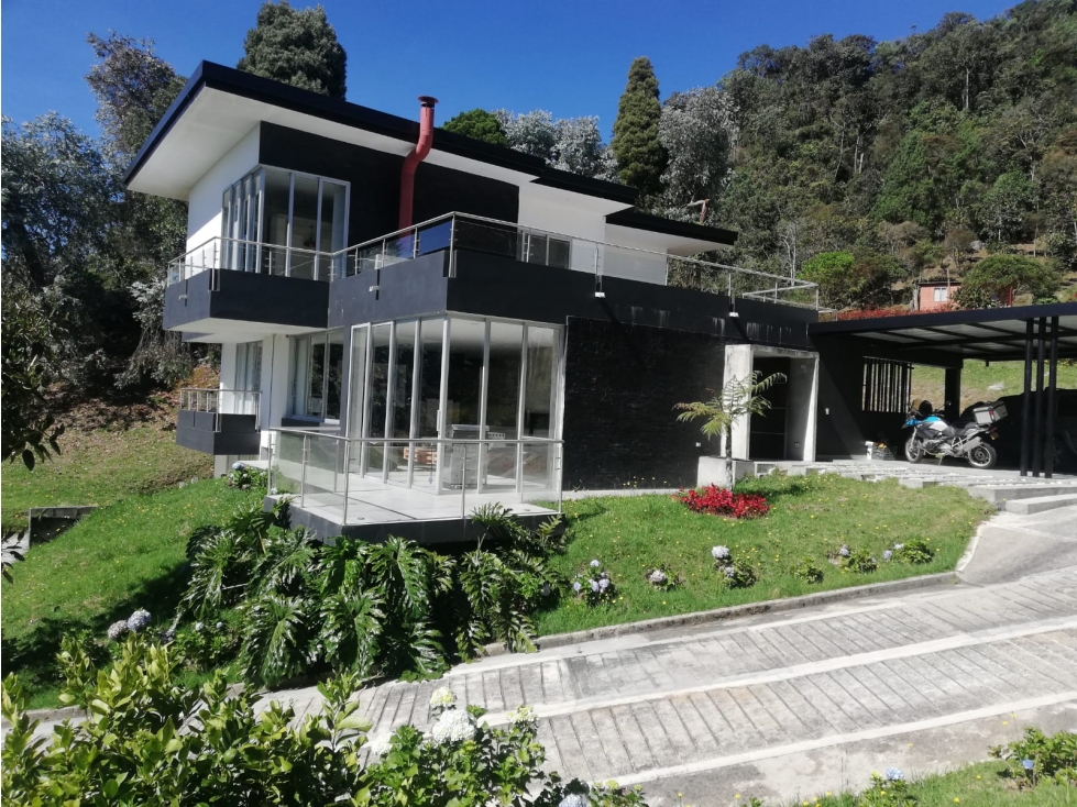 Casa en Arriendo en Las palmas, Envigado