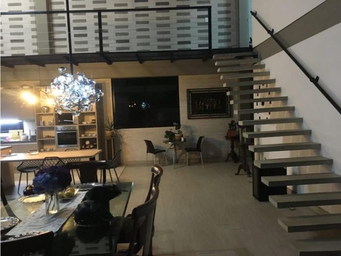 Casa de 4 alcobas en venta en Vía Las Palmas, Medellín, 292 m² · foto 10 de 24