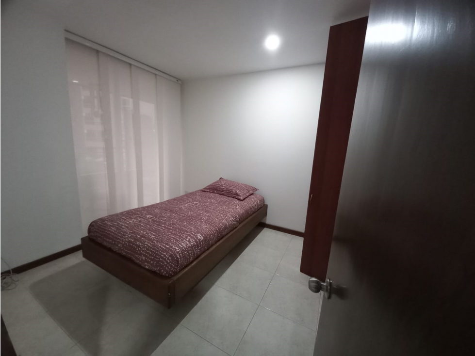 Apartamento en arriendo en Villa Carlota, Medellín · foto 5 de 19