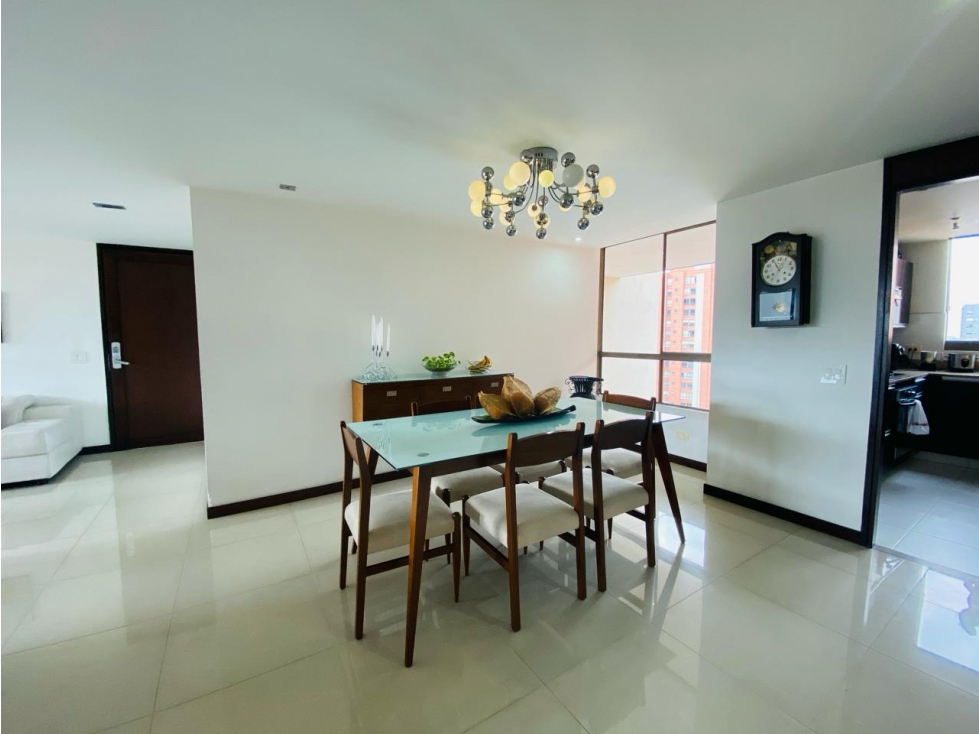 Apartamento en venta en Santa Maria De Los Angeles, Itagüí · foto 9 de 18