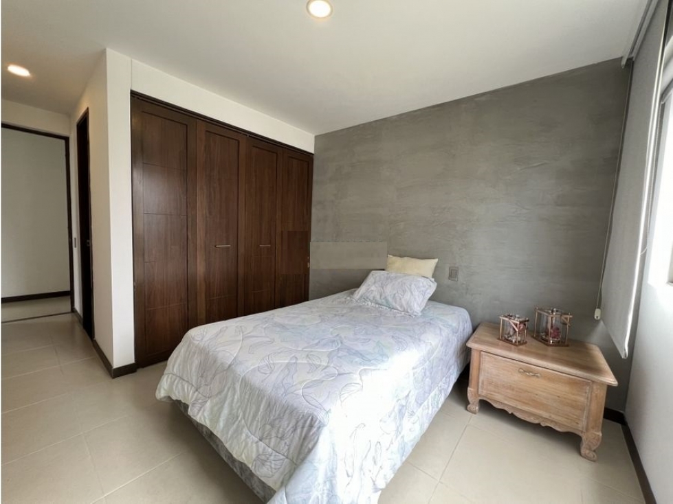 Apartamento en arriendo en La Tomatera, Medellín · foto 8 de 12