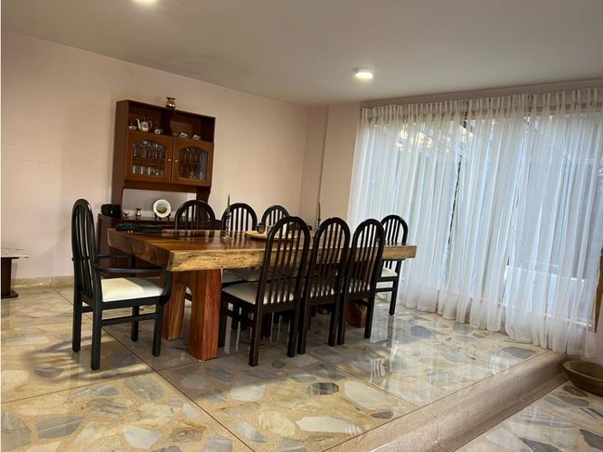 Casa de 3 alcobas en venta en Altos Del Escobero, Envigado, 460 m² · foto 8 de 14