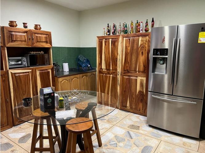 Casa de 3 alcobas en venta en Altos Del Escobero, Envigado, 460 m² · foto 11 de 14