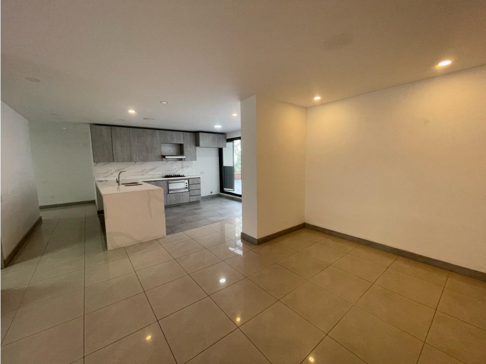 Apartamento en arriendo en El Campestre, Medellín · foto 4 de 21