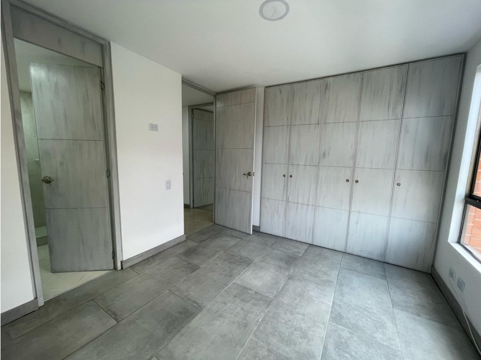 Apartamento en arriendo en El Campestre, Medellín · foto 9 de 21