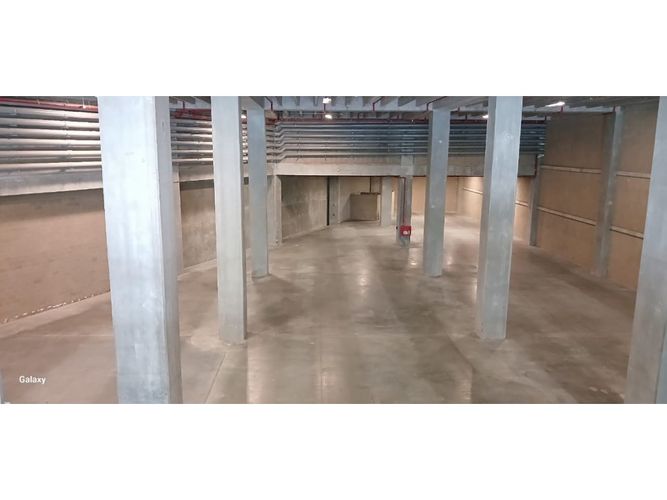 Bodega en arriendo en La Inmaculada, La Estrella, 2877 m² · foto 5 de 7