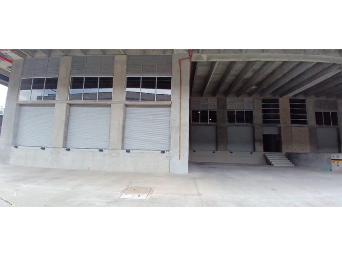 Bodega en arriendo en La Inmaculada, La Estrella, 2877 m² · foto 7 de 7