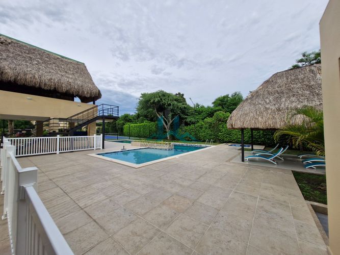 Casa de 4 alcobas en venta en Ricaurte, 183 m² · foto 18 de 24